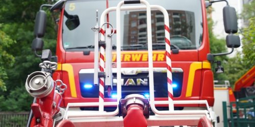 Feuerwehr Dresden: FW Dresden: Informationen zum Einsatzgeschehen der Feuerwehr Dresden vom 25. bis 28. November 2022
