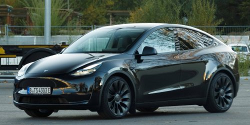 Nach jahrelanger Ankündigung: Tesla testet angeblich autonome Autos in Europa