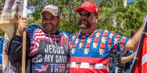 Was Trump damit zu tun hat: Wird Jesus in USA gecancelt? Rechte Christen lehnen Bibel als zu links ab