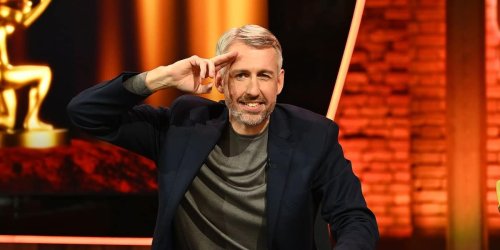 TV-Kolumne „TV total“ : Gute-Laune-TV: Von der Lachplatte „Dschungelcamp“ bis zum „Panzkampfer“