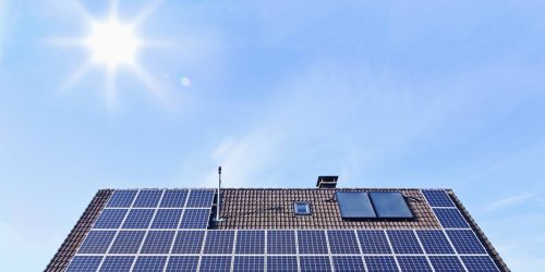 Solaranlage blendet Nachbarn: Jetzt sprach Gericht ein Machtwort