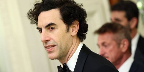 "Borat" crasht US-Gala: Sacha Baron Cohen verhöhnt Trump und Kanye West