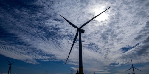 Bundesamt berichtet über Windenergie und maritime Themen