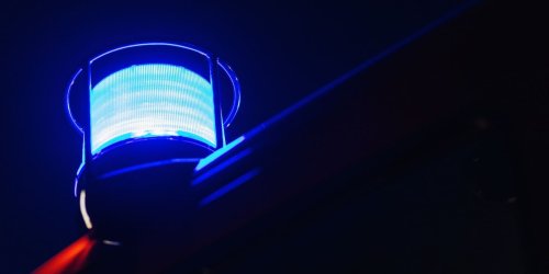 Brandstiftung: Mutmaßlich Brandstifter zünden Erdbeerhäuschen in Rostock an