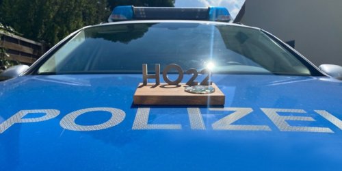 Polizeiinspektion Hameln-Pyrmont/Holzminden: POL-HM: Positives Resümee der Polizeiinspektion Hameln-Pyrmont/Holzminden nach dem 8. Internationalen VW Veteranentreffen in Hessisch Oldendorf