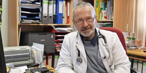 „Wir kämpfen für die Versorgung“: Ärzte protestieren gegen Lauterbach-Pläne: Praxen geschlossen