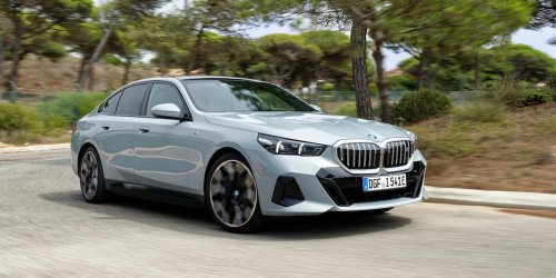 Fahrbericht BMW i5: Auf der Autobahn erlaubt sich der neue Elektro-BMW einen echten Lapsus