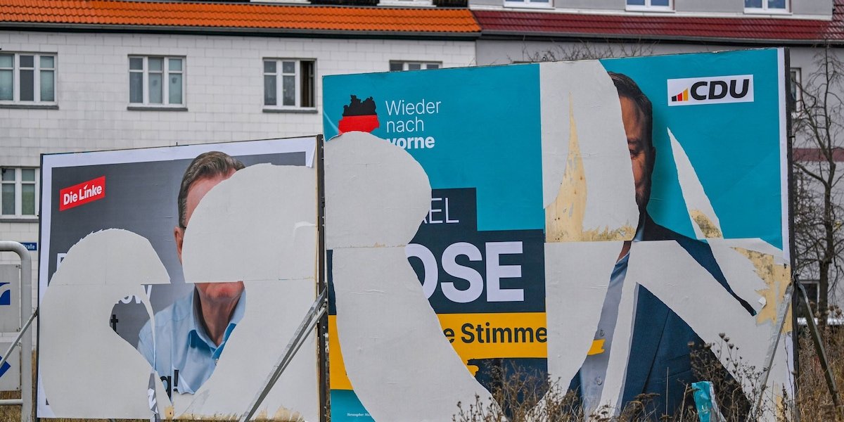 Vandalismus: Zahlreiche Angriffe gegen Wahlplakate und Parteibüros