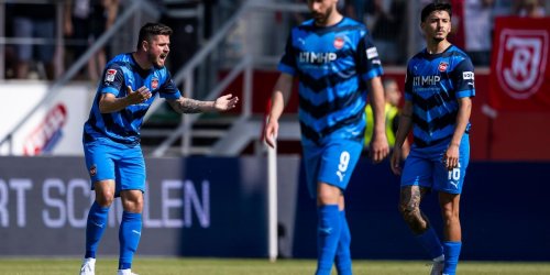 2. Bundesliga: 1. FC Heidenheim steigt erstmals in die Bundesliga auf
