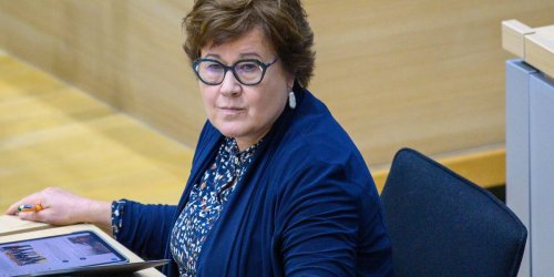Covid-19: Gesundheitsministerin: An Impfteams bis Februar festhalten