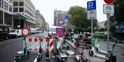 Verkehr: Charlottenstraße ist neue Fahrradstraße in Berlin-Mitte
