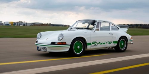 Porsche Carrera 2.7 RS: Gänsehaut auf Asphalt: Porsches legendäres Sportmodell zeigt, was der Elektroauto-Ära abgeht