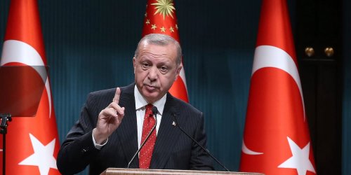 Neue Partei könnte AKP gefährlich werden: Mächtige Weggefährten wenden sich von Erdogan ab: So wollen sie ihn stürzen