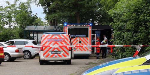 Bluttat in Lienen: Mann stirbt bei Messerattacke in NRW - Täter auf der Flucht