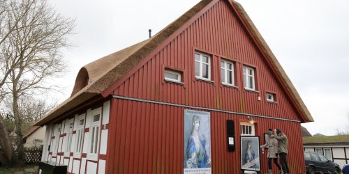 Kunst: Ahrenshooper Galerie startet in Saison