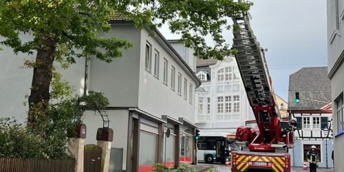 Freiwillige Feuerwehr Bad Honnef: FW Bad Honnef: Sturmböen sorgen für 13 Einsätzen der Feuerwehr