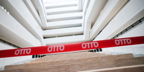 Handel: Neues Hauptquartier des Online-Versandhändlers Otto eröffnet