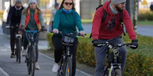 Strafzettel trotz Vereisung: Radfahrerin nutzt Straße statt Radweg