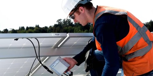 Diese Geräte holen mehr Strom aus Solaranlagen raus: Was sie wirklich taugen