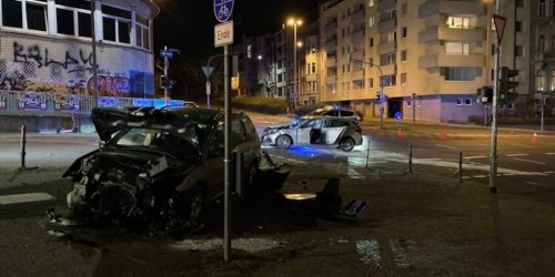 Polizei Aachen: POL-AC: Schwerer Verkehrsunfall mit vier verletzten Personen
