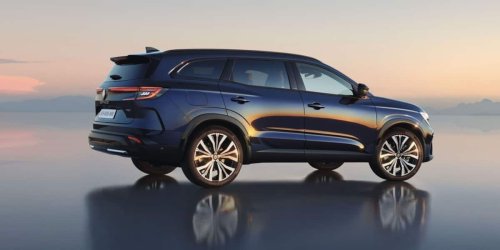 Renault Espace 2023: Neues Familienauto verspricht viel Platz und wenig Verbrauch