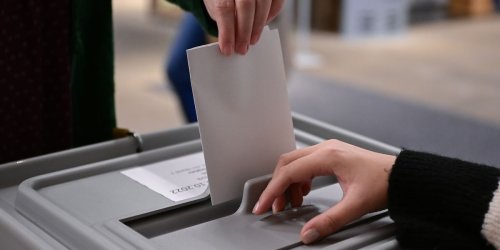 Hessen-Wahl im Liveticker: „Demokratie ist keine Selbstverständlichkeit“: Abgeordnete rufen zur Wahl auf