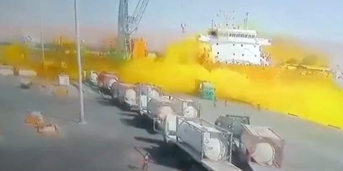 Arbeiter rannten um ihr Leben: Chlorgas-Tank fällt auf Schiff: 13 Tote und hunderte Verletzte in Jordanien
