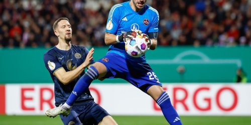 Fußball: Hansa Rostock wohl ohne Bachmann in Karlsruhe