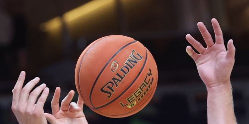 Basketball-Bundesliga: Veolia Towers Hamburg können Alba Berlin nicht stoppen