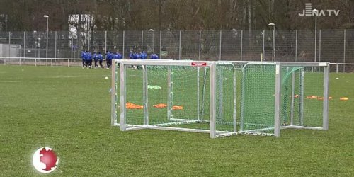 Zu Gast beim Tabellenzweiten: Fußball-Regionalligist FC Carl Zeiss Jena spielt bei Energie Cottbus