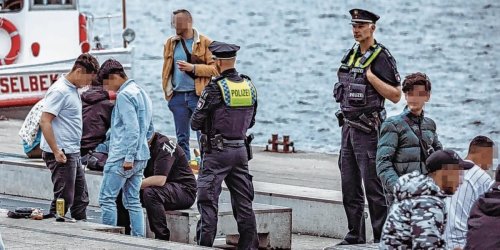 25 Platzverweise und eine Festnahme: Jugendgangs randalieren auf Hamburger Nobelmeile - jetzt greift die Polizei durch