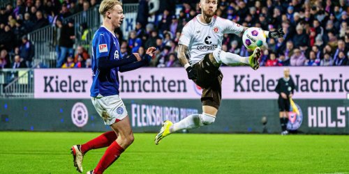 St. Pauli-Ass Hartel glänzt auch als Mittelstürmer, aber eine Position lehnt er ab