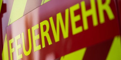 Einsatz dauert eineinhalb Stunden: Mann wird Intimschmuck nicht los - Feuerwehr braucht bei Hilfe drei Sägeblätter