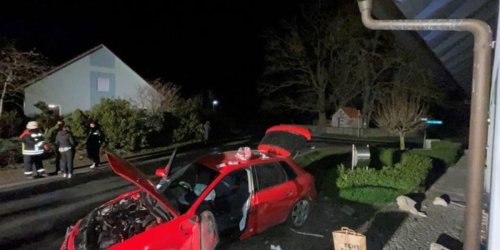 Landespolizeiinspektion Nordhausen: LPI-NDH: Verkehrsgeschehen - Unfall mit Personenschaden in Birkungen