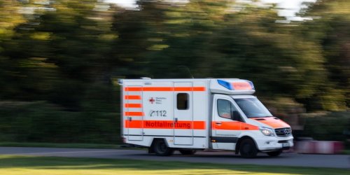Nürnberg: Unfall auf der A3: Zwei Menschen lebensbedrohlich verletzt