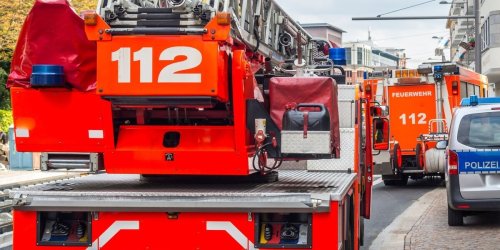 Bordstein-Parken: Feuerwehr ergreift drastische Schritte, wenn Sie das übersehen