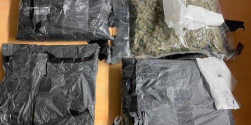 Hauptzollamt Düsseldorf: HZA-D: Zoll findet 3 Kilogramm Cannabis in Postpaket/Verdächtiger Geruch machte sich in Paketkammer breit