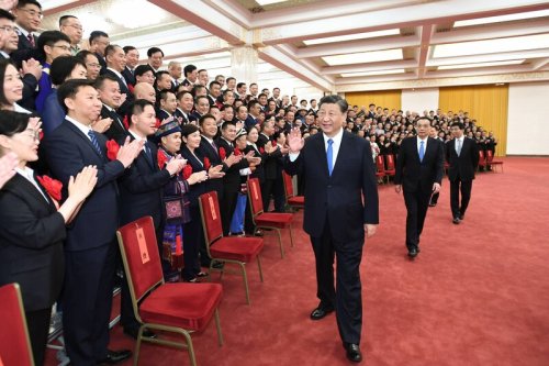 Langsam dämmert es Diktator Xi, dass sich China mit seiner Seidenstraße verhoben hat