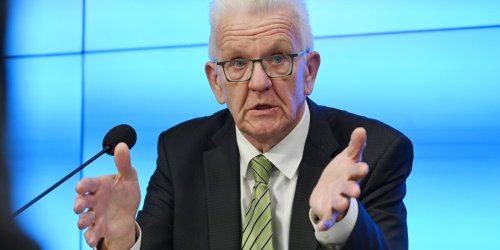 Ministerpräsident: Kretschmann begrüßt Gleitzeit-Versuch in Plochingen