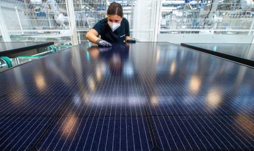 Solarkonzern Meyer Burger stellt Modulproduktion in Deutschland ein