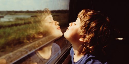 Zufriedenheit und psychische Gesundheit: Kinder brauchen eine zentrale Erfahrung, um glücklich zu werden