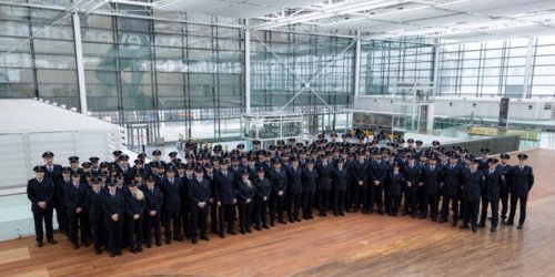 Bundespolizeidirektion München: Bundespolizeidirektion München: Bundespolizei am Flughafen München begrüßt 136 "Neue"