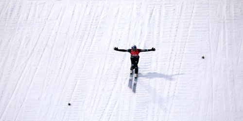 Skifliegen: Skispringer Wellinger fliegt in Oberstdorf auf Rang sieben