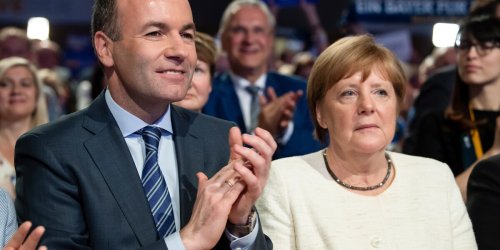Unruhe in der EVP-Fraktion: Im EU-Personalpoker droht Weber jetzt ein Trostpreis - miese Noten für Merkel