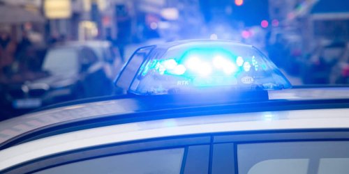Großer Polizeieinsatz in Schleswig-Holstein: Bericht: Soldat hortete Sprengfallen und Waffen in seinem Haus