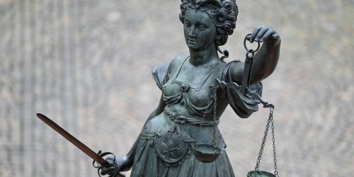 Landgericht Ulm: Prozessbeginn: tödlicher Messerangriff in Illerkirchberg