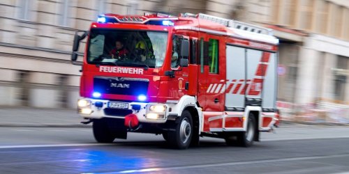 Landkreis München: Schaden in Millionenhöhe bei Brand einer Lagerhalle