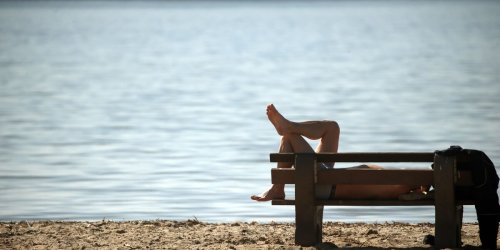 Geld sparen mit Flexibilität: Last-Minute in die Sommerferien - so klappt es