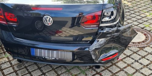 Polizeipräsidium Nordhessen - Kassel: POL-KS: Unbekannter richtet 6.000 Euro Schaden an geparktem Golf in Baunsbergstraße an und flüchtet: Zeugen gesucht