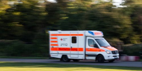 Bei Soest: Drei Unfälle nacheinander auf der A44 - zwei Tote, fünf Verletzte